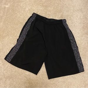 Men’s lightweight shorts size S
